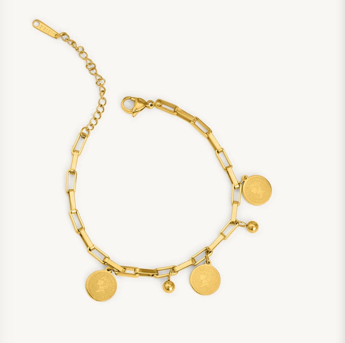 Customer photo review of Blizabeth Bracelet