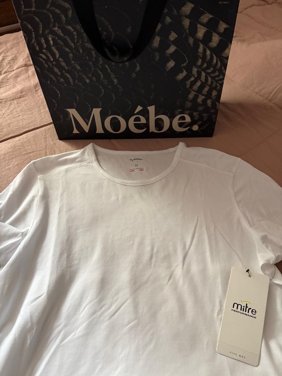 Customer photo review of Favorite tee | AlgaKnit - White