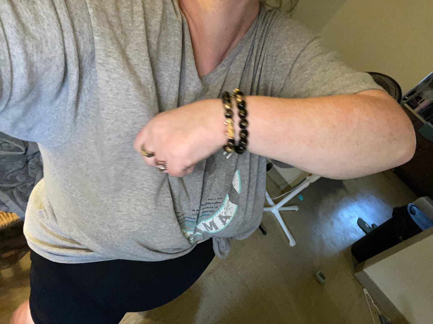 Customer photo review of Silix™ Pocket Anti-Cellulite Sculpting Short Leggings