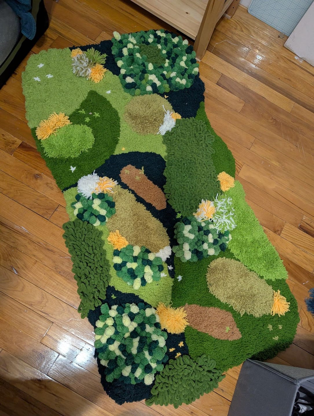 Customer photo review of Grassy Fields - XXL Moss Rug Making Kit