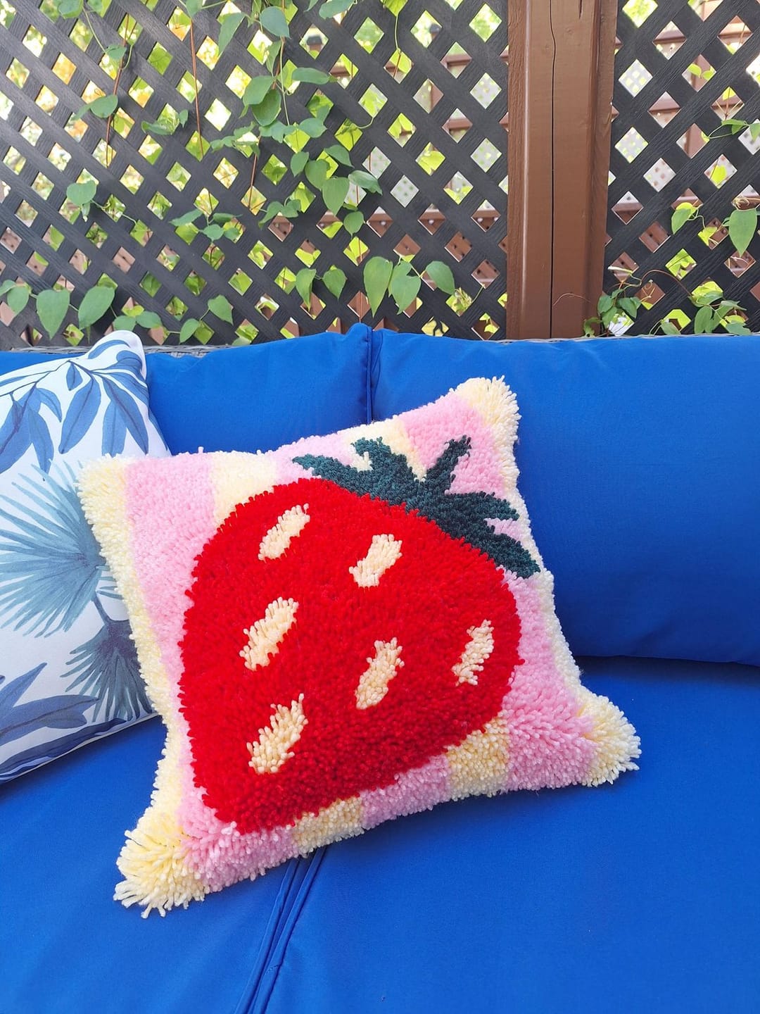 Customer photo review of STRAWBERRY RIPE STRIPES - Latch Hook Cushion Kit