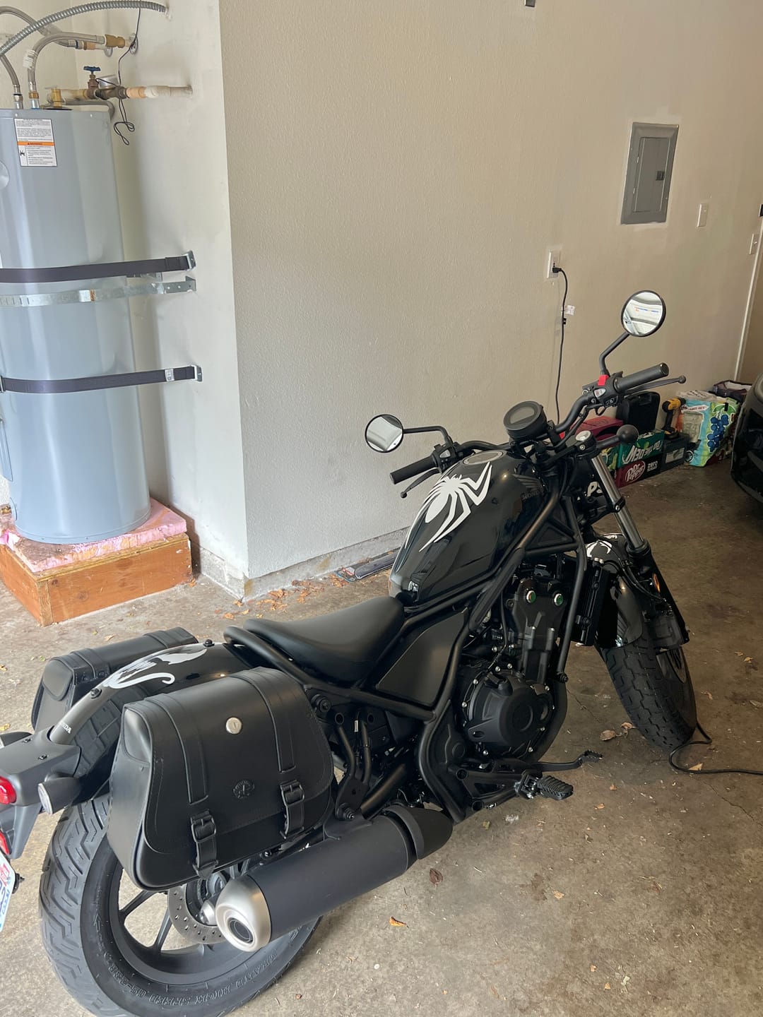 Customer photo review of 25L - SpiritBlade Medium Honda Rebel 500/ABS CMX500 Leather Motorcycle Saddlebags