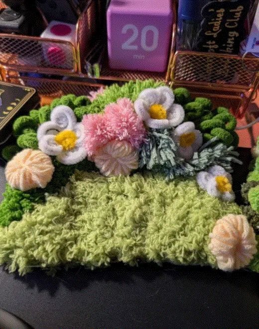 Customer photo review of DAISY - Moss Coaster Kit