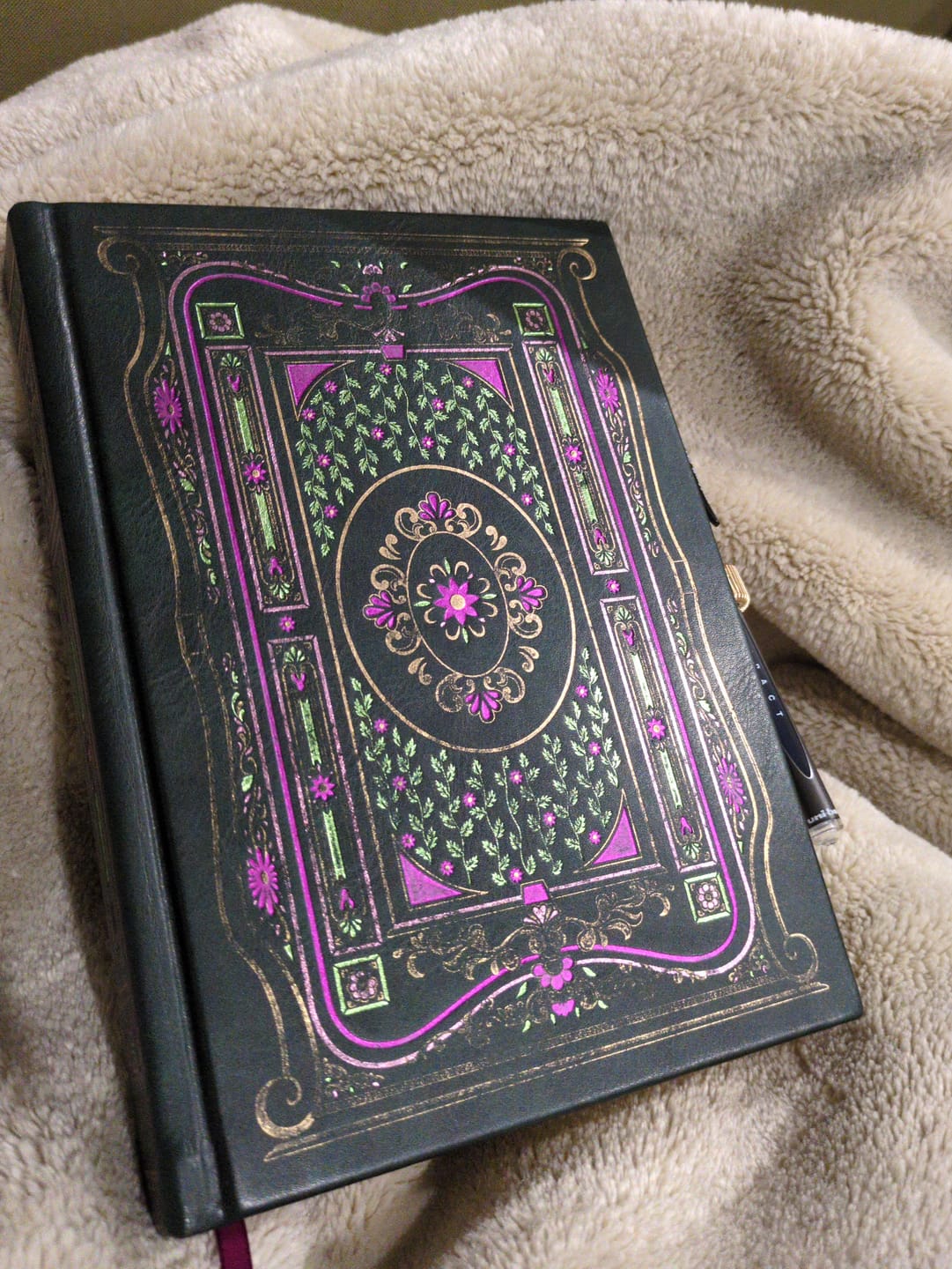 Customer photo review of Literati Journal - Forest Green