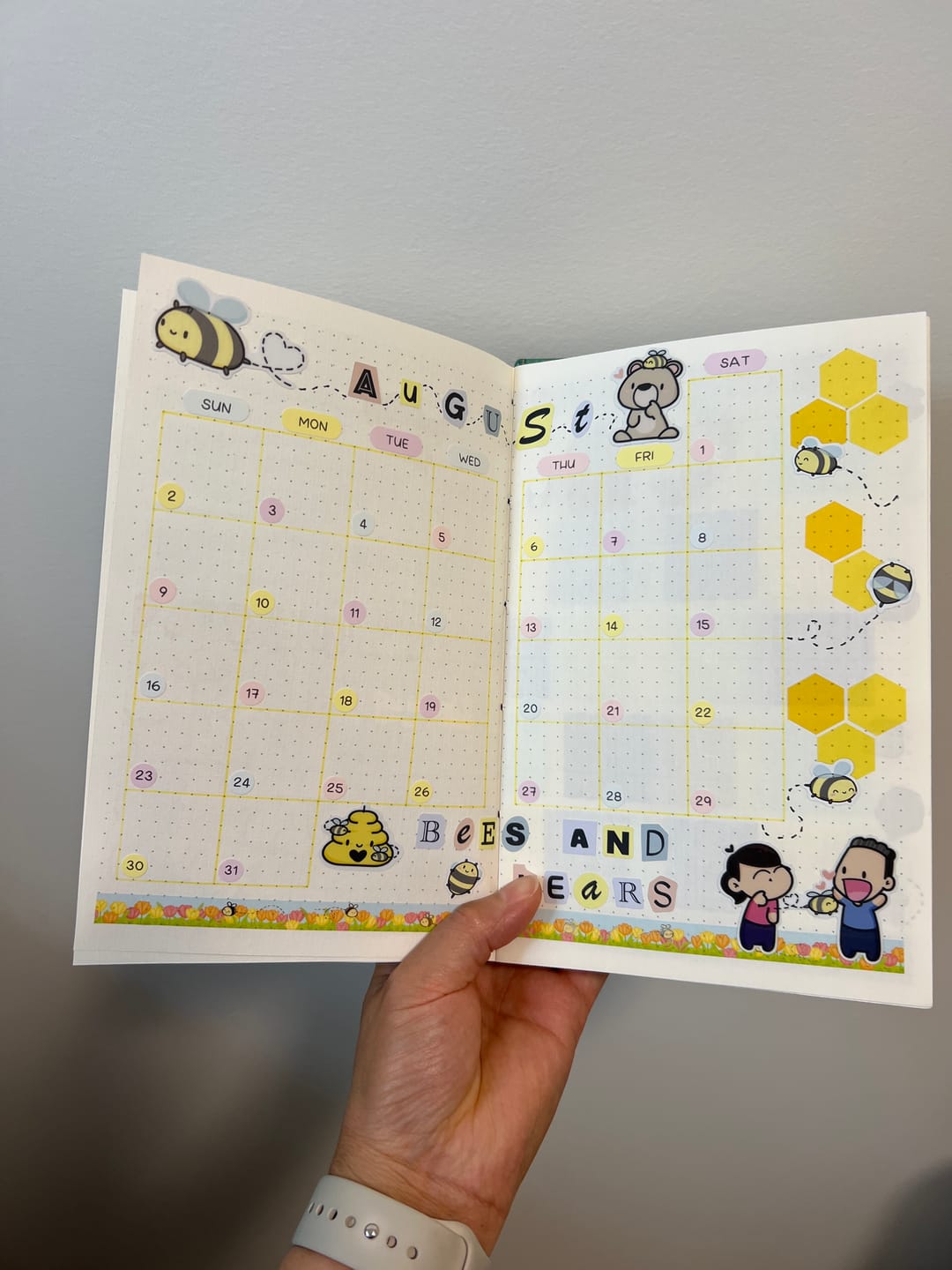 Customer photo review of Bees and Bears Days and Date Covers