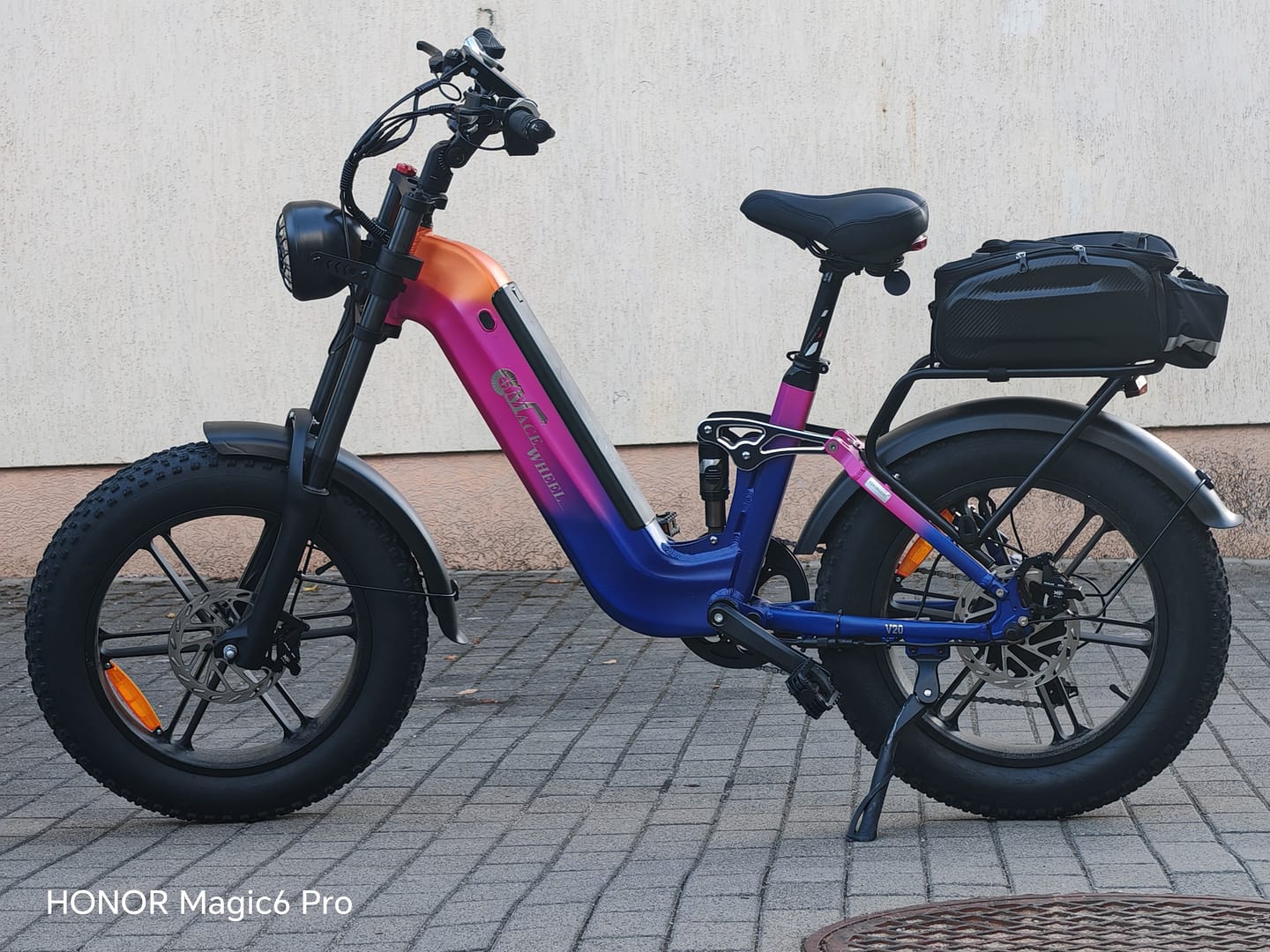 Customer photo review of CMACEWHEEL V20 750W 20" Fat Bike 960Wh Full Suspension E-bike with Torque Sensor 48V 20Ah Battery