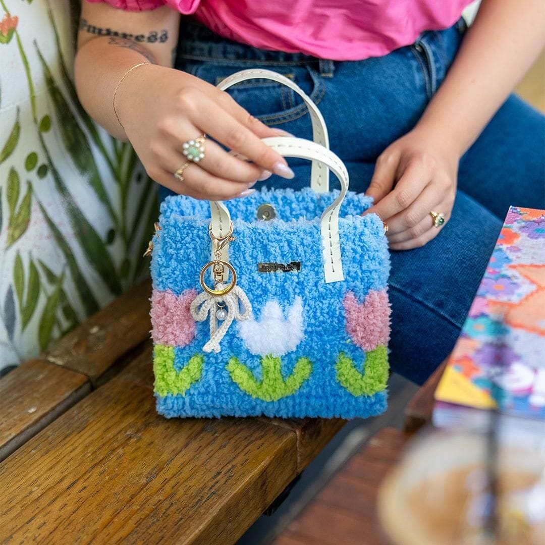 Customer photo review of Blue Tulip - Woven Tote Bag Kit