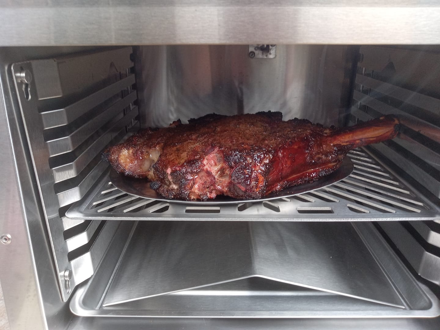 Customer photo review of 1500℉ Portable Infrared Steak Grill with Pizza Stone, Stainless Steel- 16 Inch