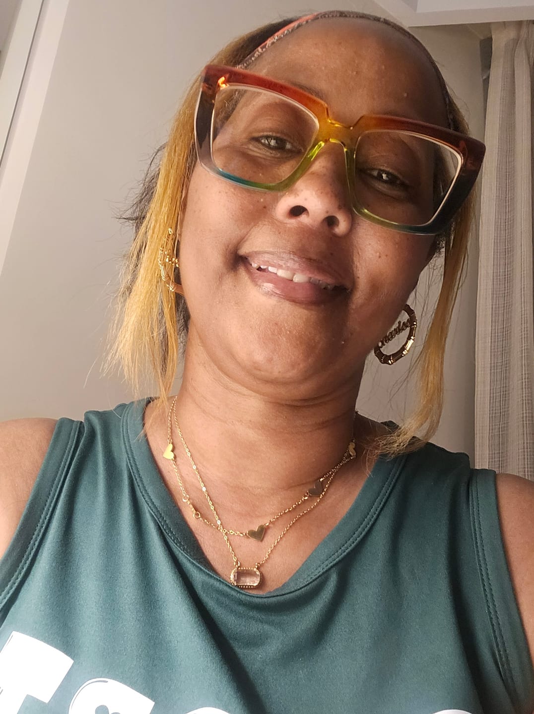 Customer photo review of The Hearts Necklace