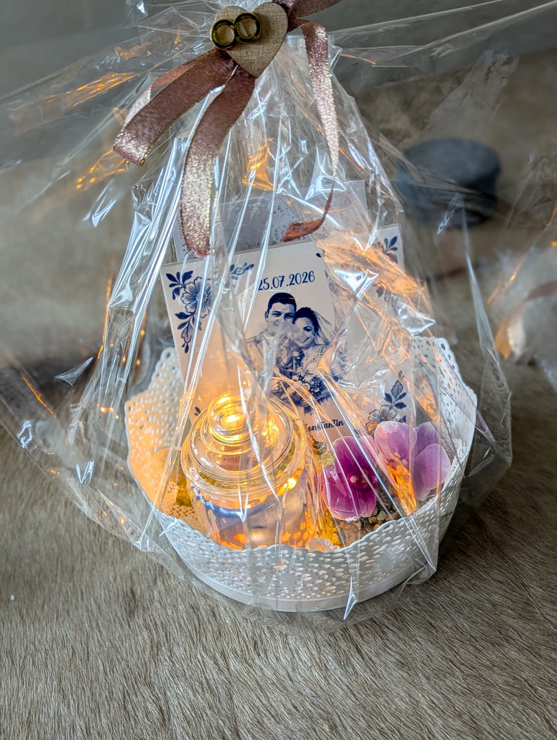 Customer photo review of Kunst der Liebe - Personalisierte Deko-Fliese  für Paare zur Hochzeit