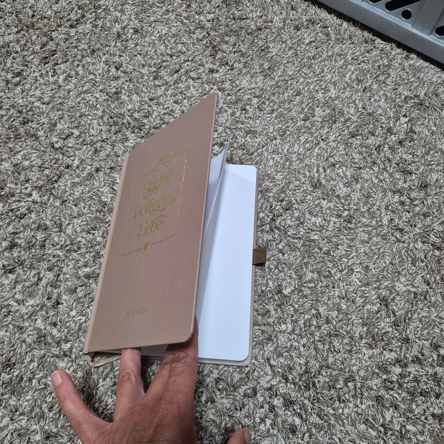 Customer photo review of Notizbuch "Glaube Hoffnung Liebe" · A5 · Hardcover mit Goldglanz Prägung