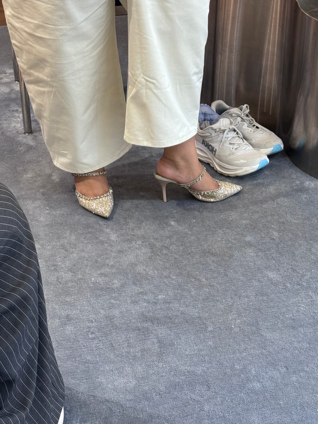 Customer photo review of 2 INCHES SILVER-BEIGE GRADIENT SIGNATURE