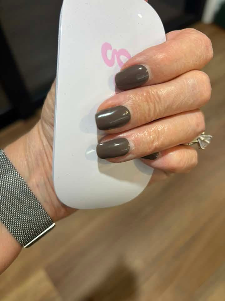 Customer photo review of NEW Smoky Ash Oak DIY Semicured Gel Nail Sticker Kit