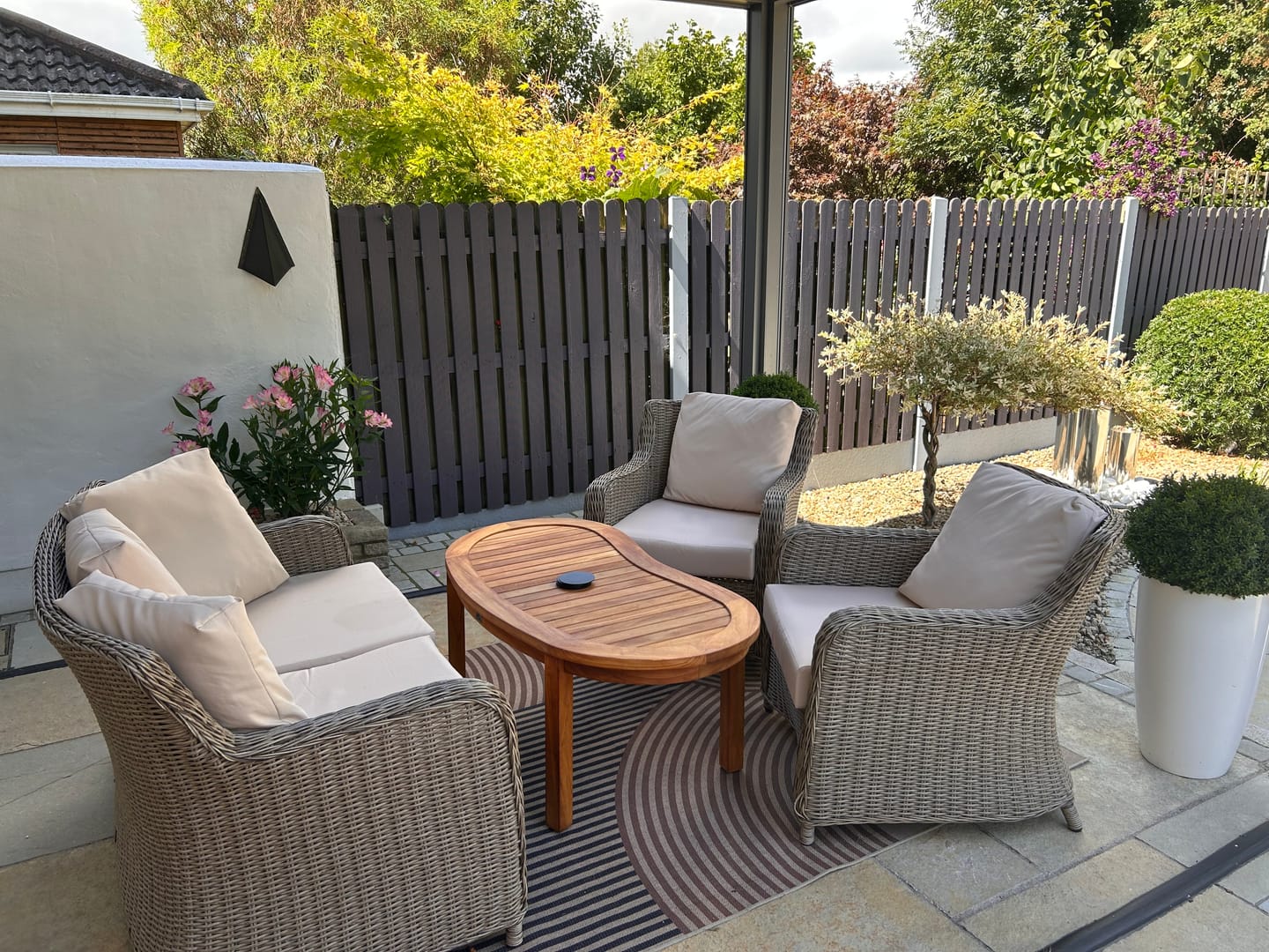 Customer photo review of San Francisco Coffee Table