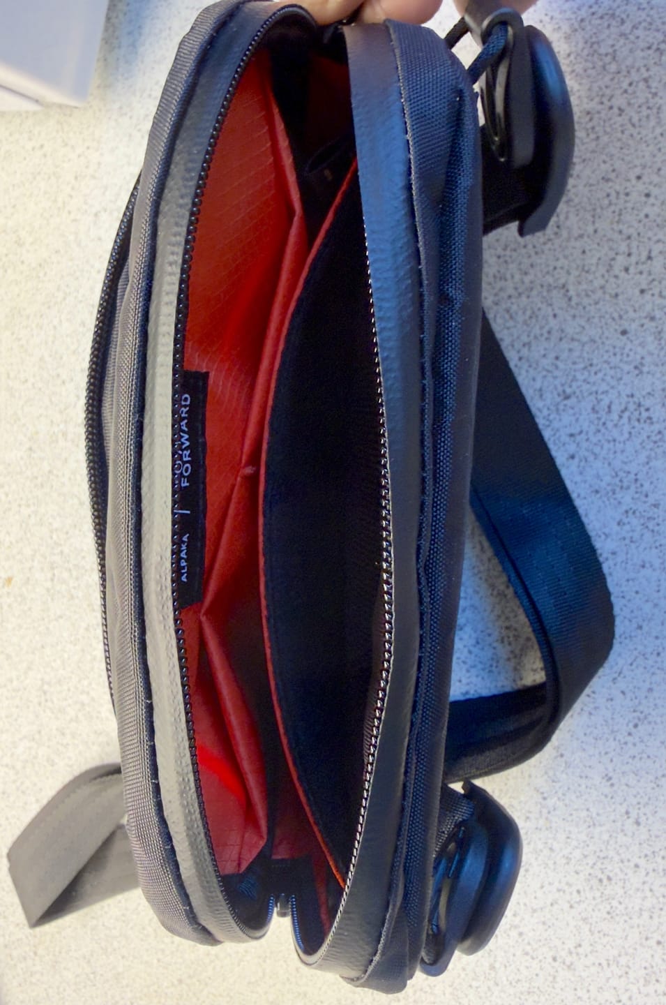 Customer photo review of ALPAKA Flight Sling X-Pac VX42 1L, Black