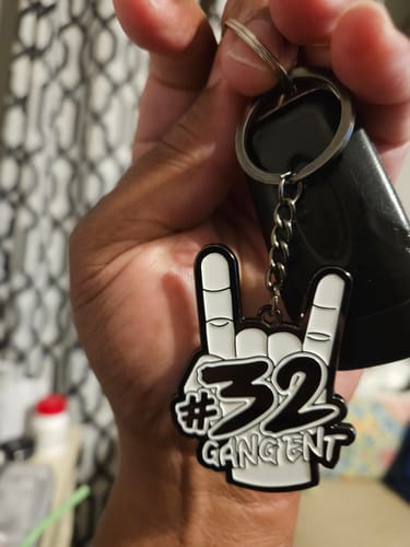 Customer photo review of 32 GANG METAL KEYCHAIN