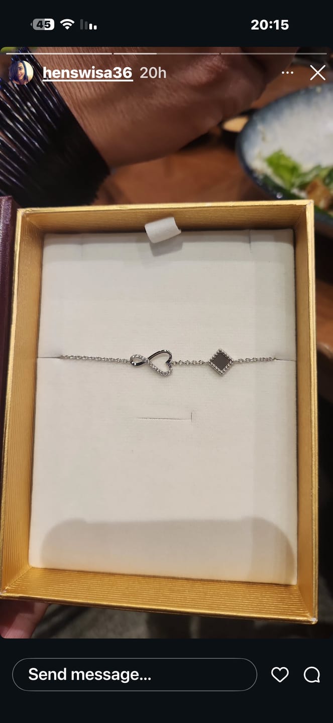 Customer photo review of Eternal Love Bracelet