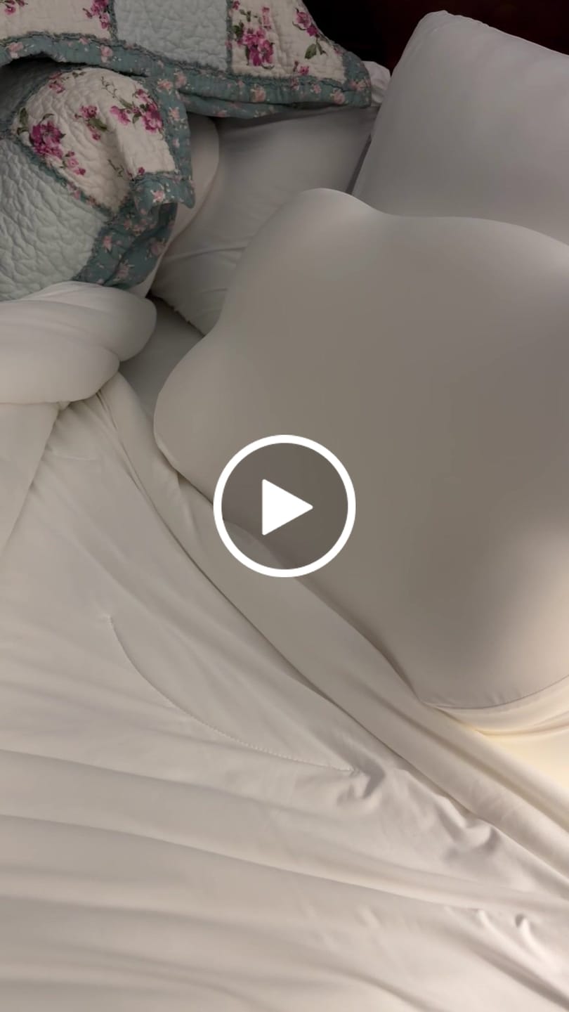 Customer video review of CloudCool™ Cooling Comforter