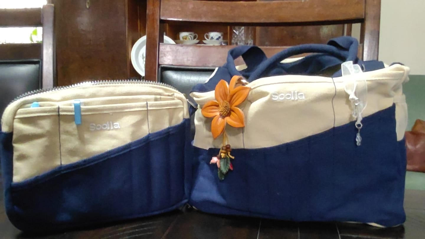 Customer photo review of Soolla Studio Bag + Pouch Bundle, Marina