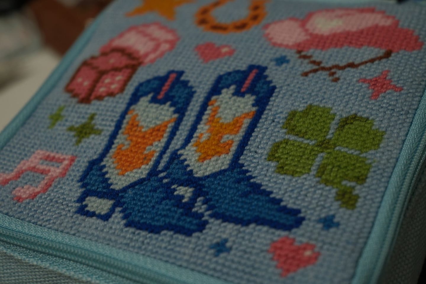 Customer photo review of Howdy - Needlepoint Pouch Kit