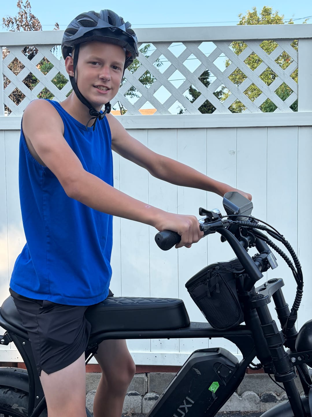 Customer photo review of OUXI V8 750W Fat Tire Electric Bike