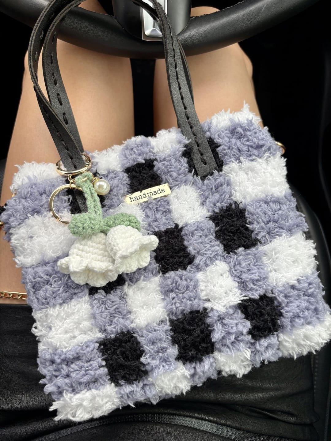 Customer photo review of Black Gingham - Woven Tote Bag Kit