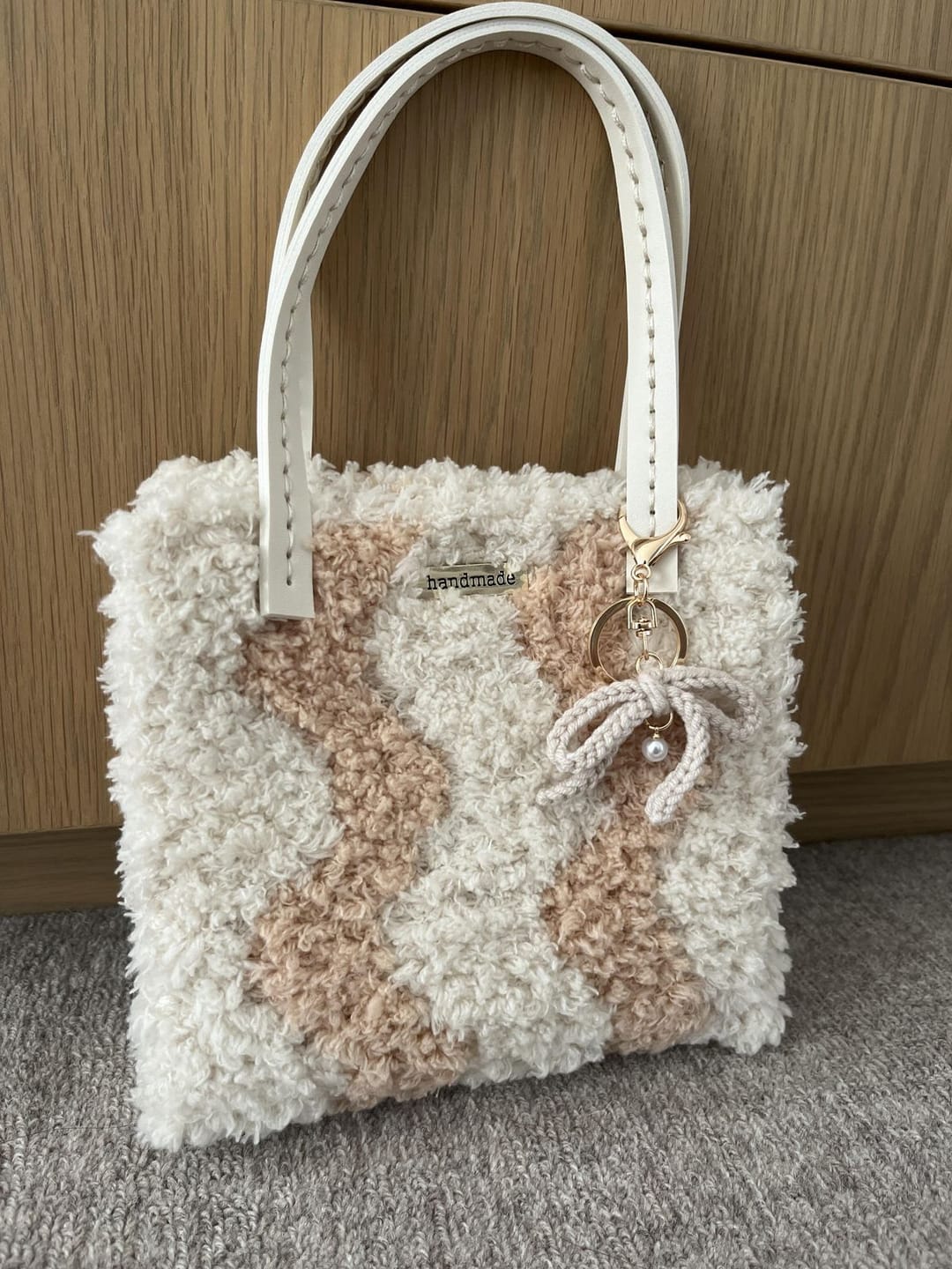 Customer photo review of Neutrals Wavey - Woven Tote Bag Kit