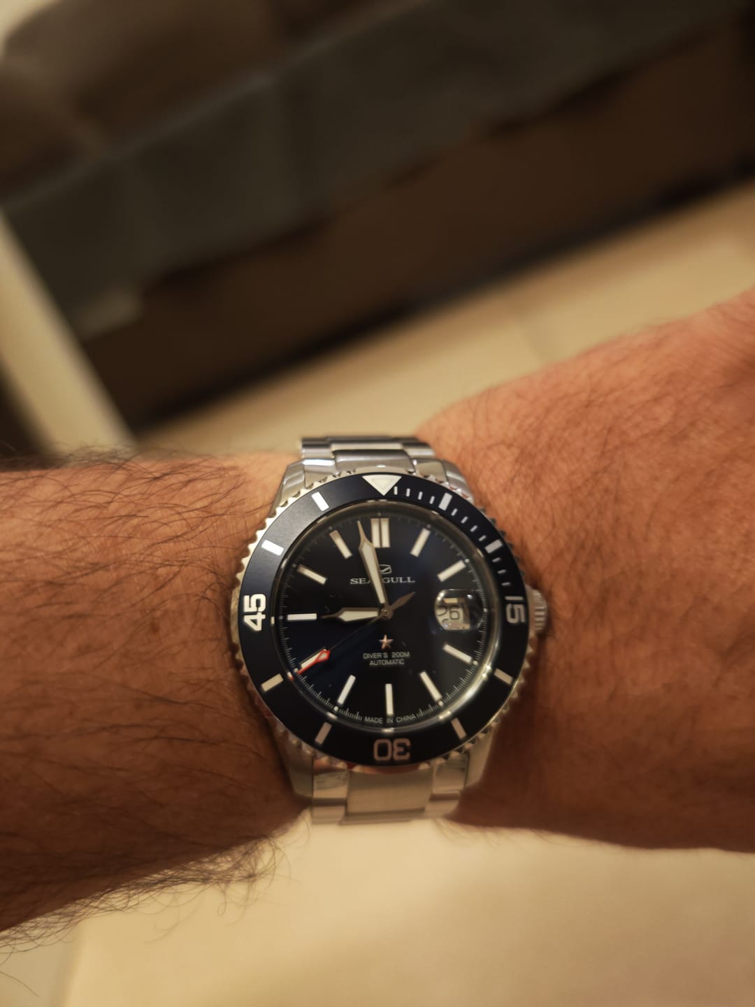Customer photo review of Ocean Series | 200m Waterproof | Calendar | Luminous | 44mm