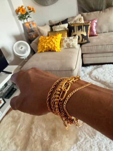 Customer photo review of Tulum Chunky Paperclip Bracelet (Bundle)