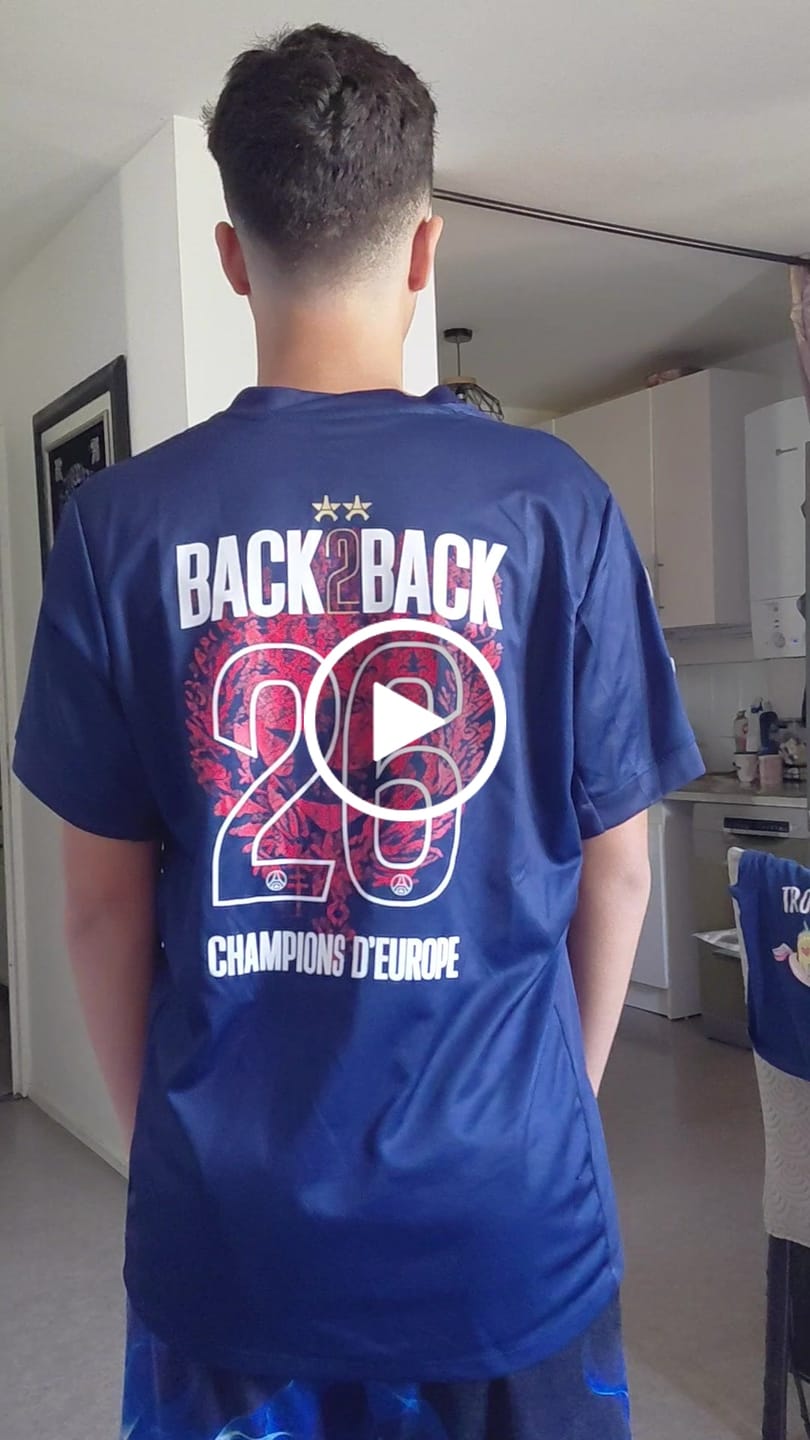 Customer video review of Maillot Paris Saint Germain Back 2 Back domicile - (PSG)