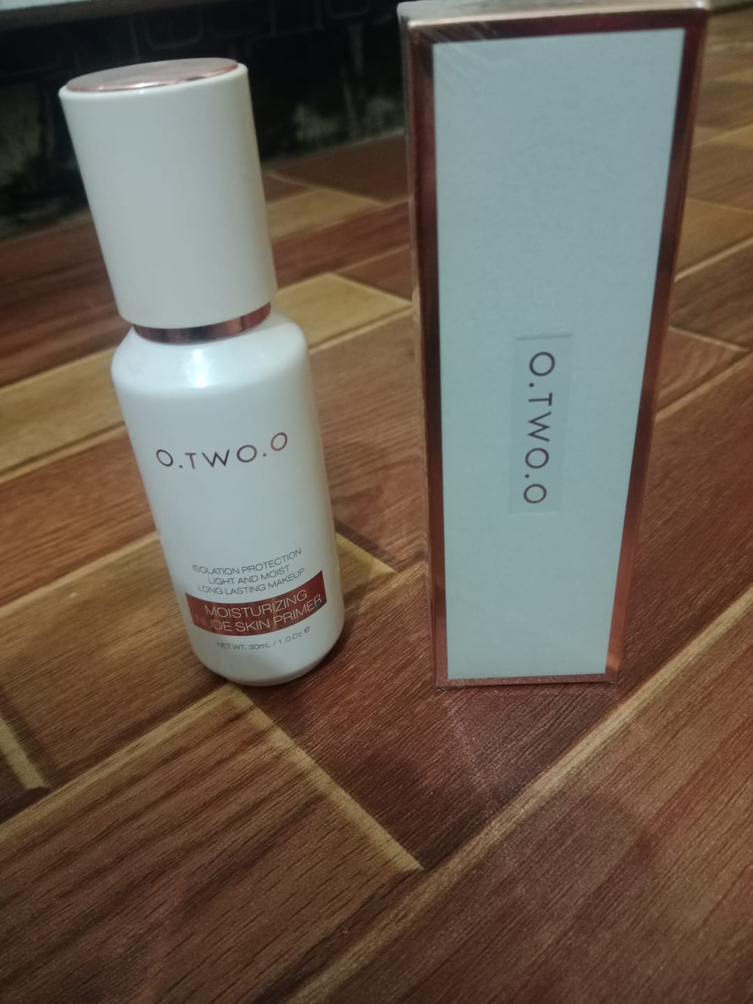 Customer photo review of O.TWO.O MOISTURISING NUDE SKIN PRIMER