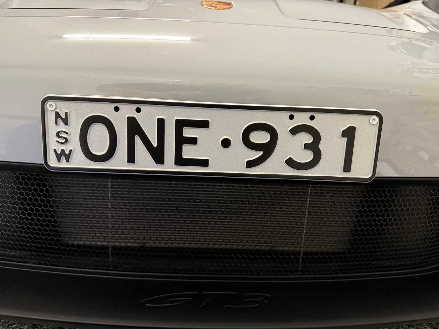 Customer photo review of [NSW] Front or Rear Slimline 372mm (w) x 84 or 372mm (w) x 107mm (h)- Number Plate Bracket