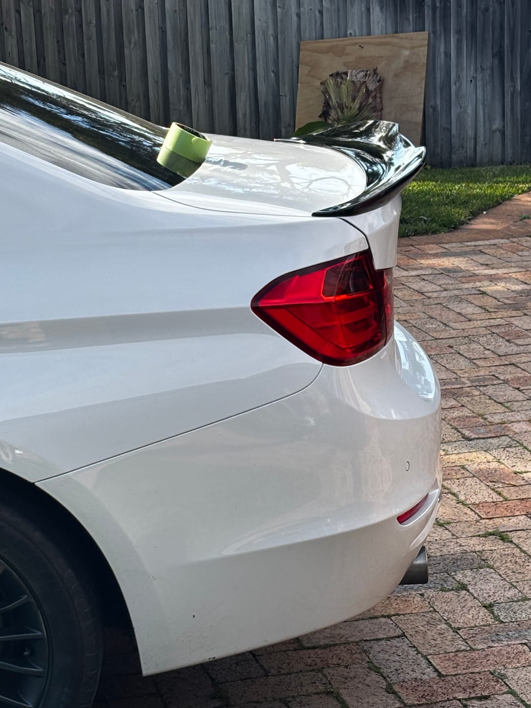 Customer photo review of Gloss Black Rear Boot Lip Spoiler for BMW【F30 F80 M3 316i 318i 320i 320d 328i 330i 330e 335i 340i】【PSM】