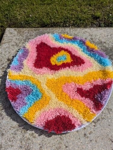 Customer photo review of PSYCHEDELIA - Rug Making Kit