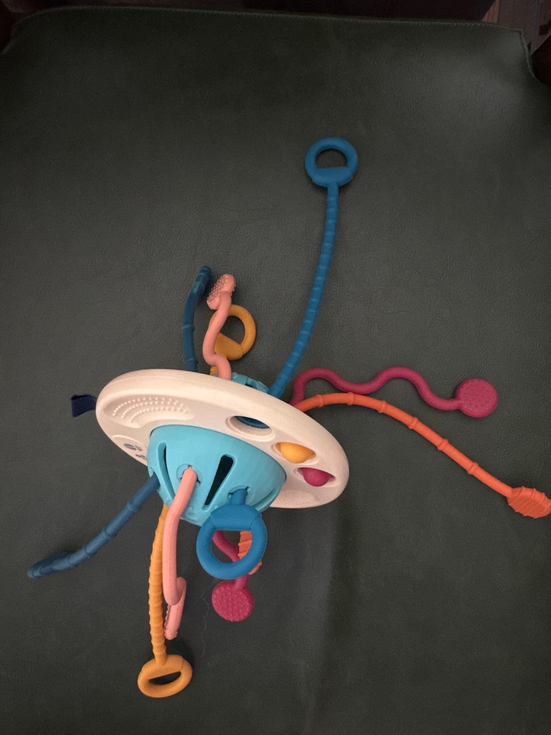 Customer photo review of Silikon Eğitici Oyuncak UFO