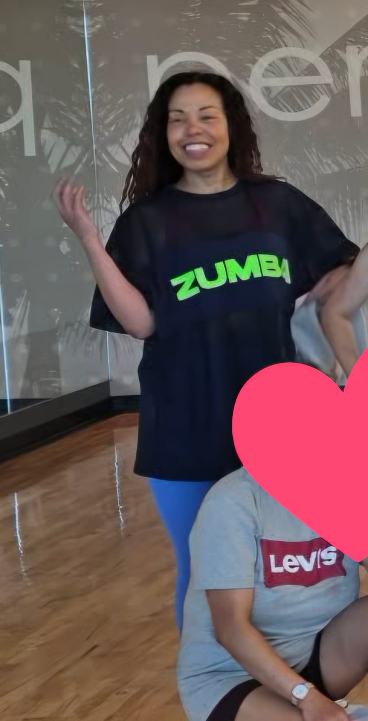 Customer photo review of Jean Jamz Boxy Mesh Top