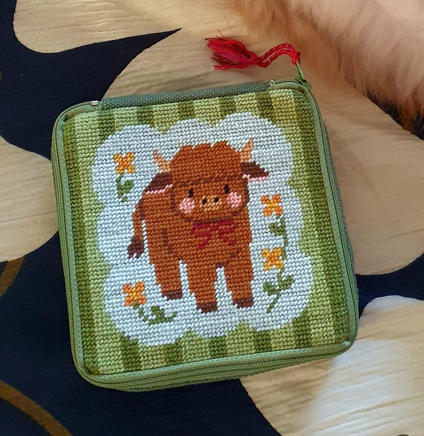 Customer photo review of HIGHLAND COW - Needlepoint Pouch Kit
