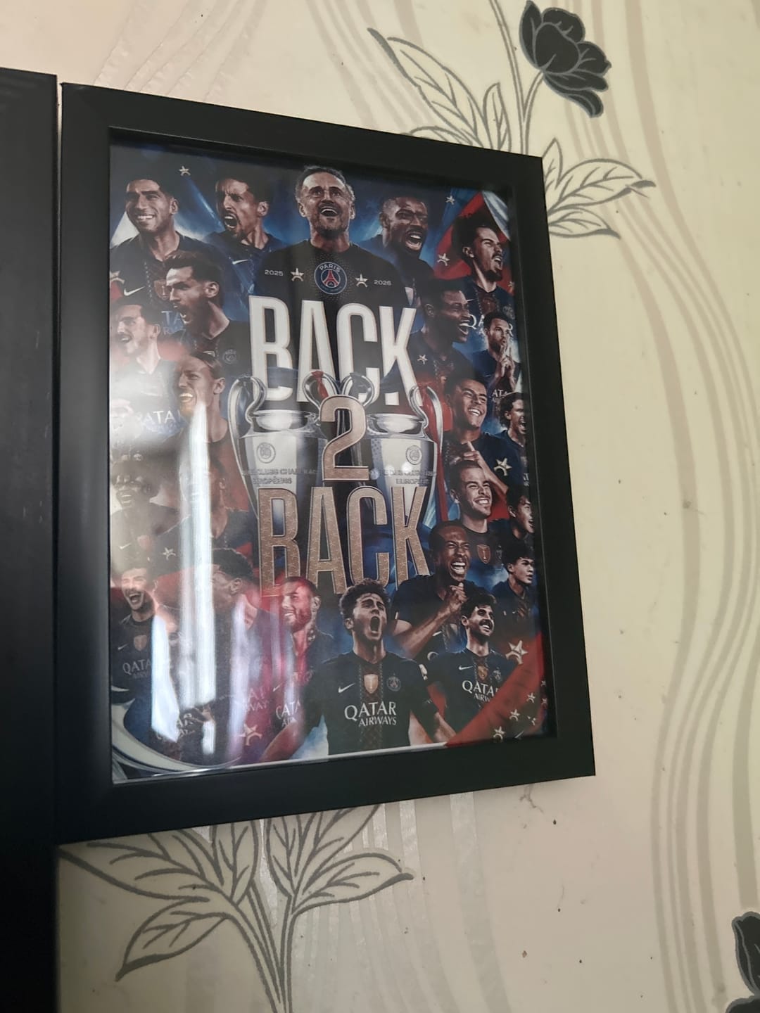 Customer photo review of Cadre Photo PSG Back 2 Back – Champions League 2025 & 2026 | Paris Saint-Germain