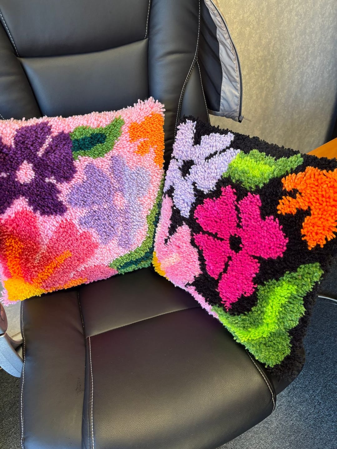 Customer photo review of PRETTY PETALS DUO - Cushion Bundle