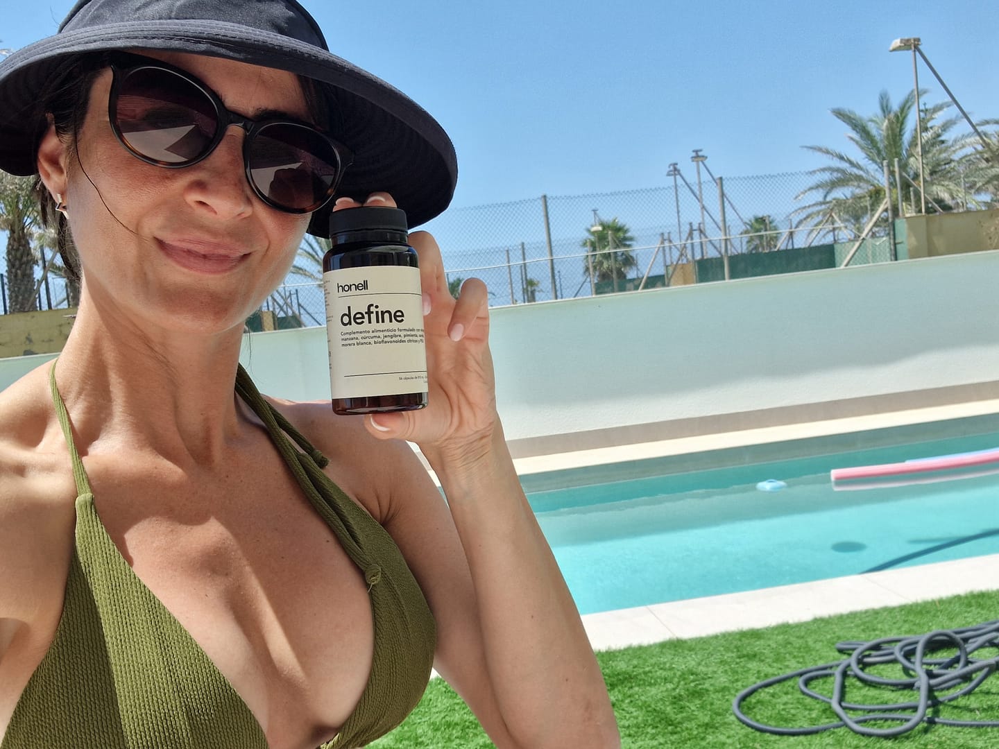Customer photo review of Define