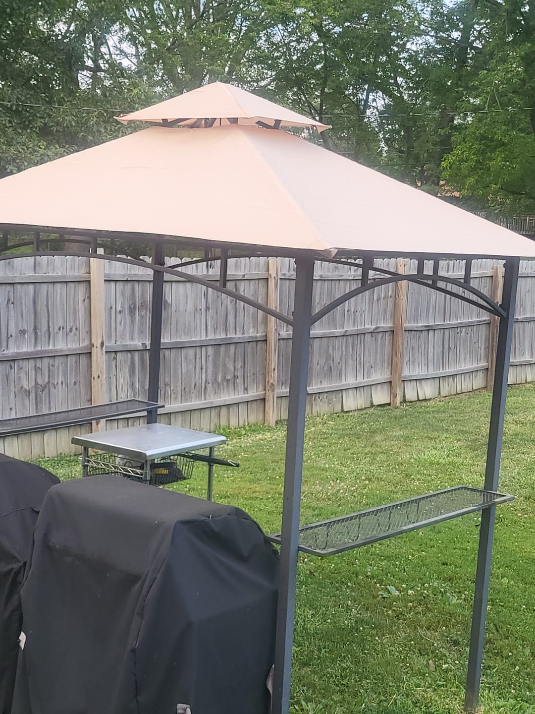 Customer photo review of MASTERCANOPY  8x5 Grill Gazebo Replacement Canopy Top for Model L-GG001PST-F