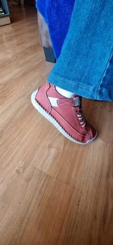 Customer photo review of Mia | Comfortable Orthopedic Sneakers