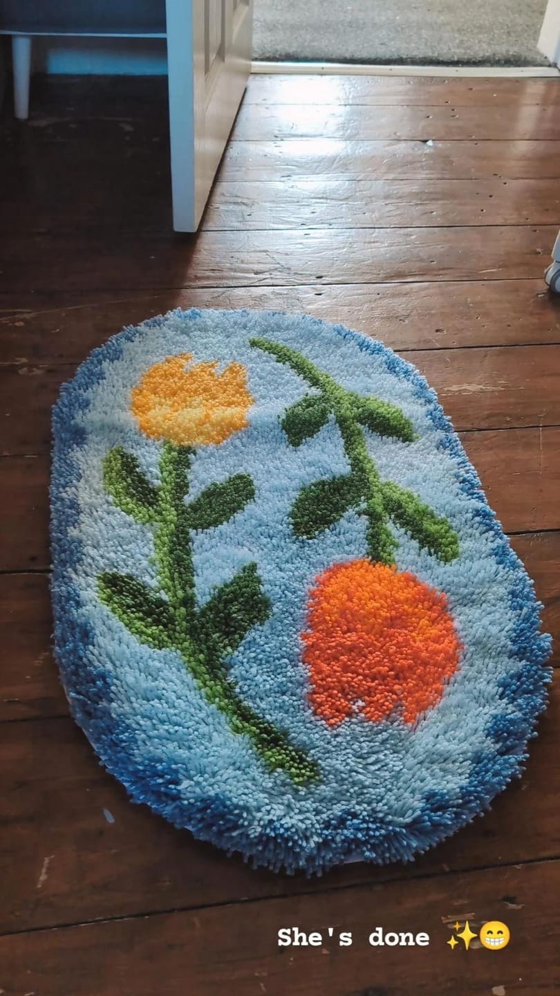 Customer photo review of ALMALFI  TULIP FEVER - XL Rug Making Kit
