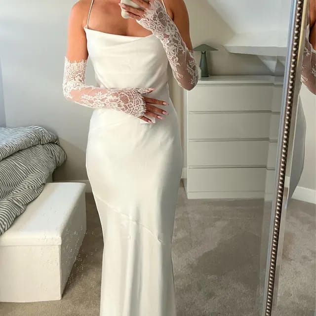 Customer photo review of French Lace Scallop Bridal Sleeves