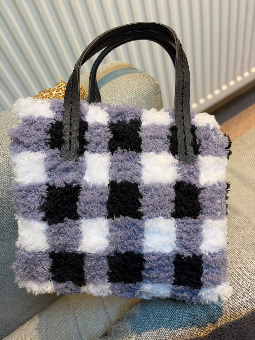 Customer photo review of Black Gingham - Woven Tote Bag Kit