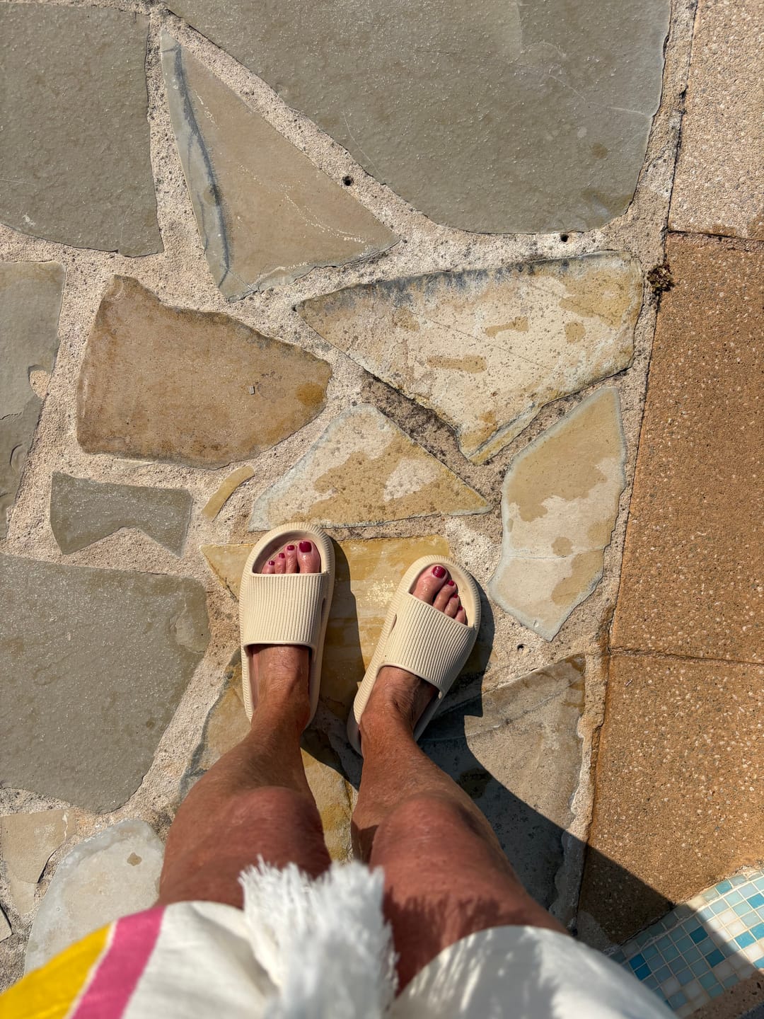 Customer photo review of HappyFlops Original