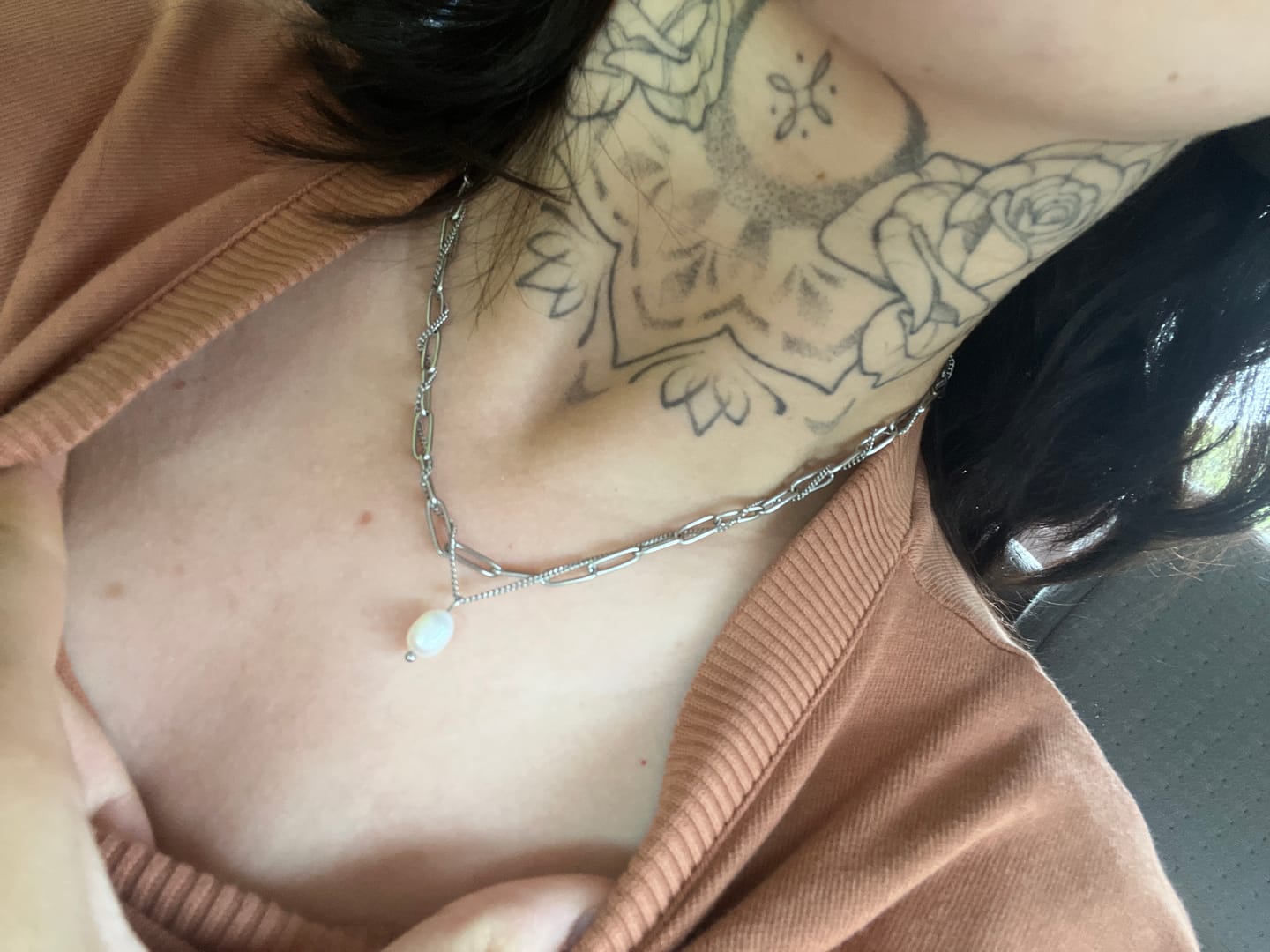 Customer photo review of Angela Pearl Silver Necklace