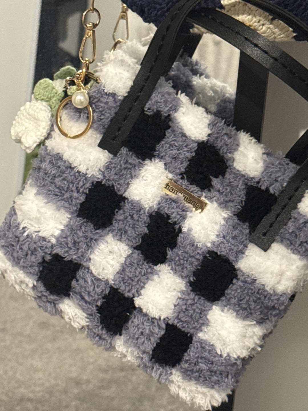 Customer photo review of Black Gingham - Woven Tote Bag Kit
