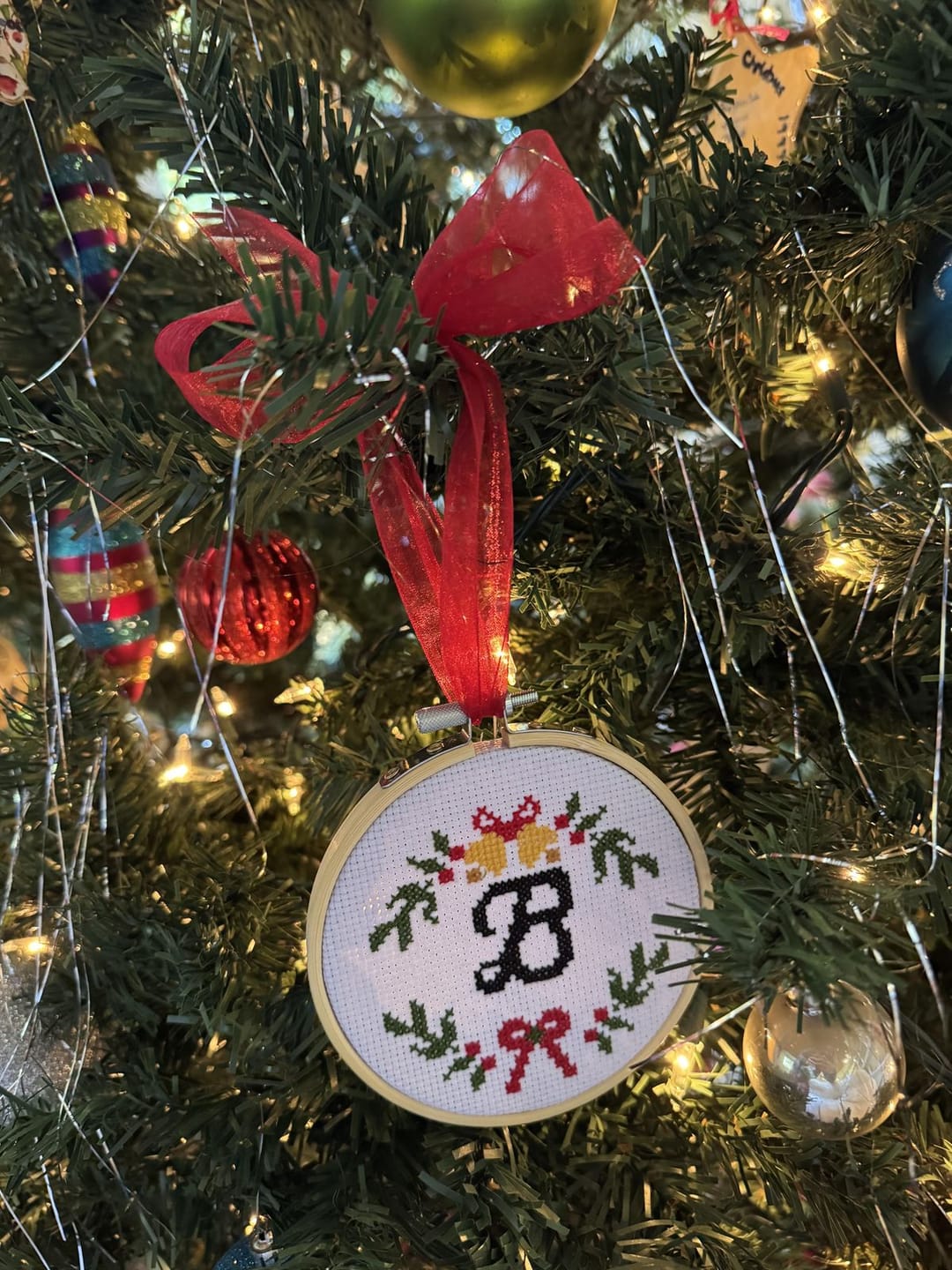 Customer photo review of FAMILY INITIALS - Christmas Mini Ornaments Cross Stitch Kit