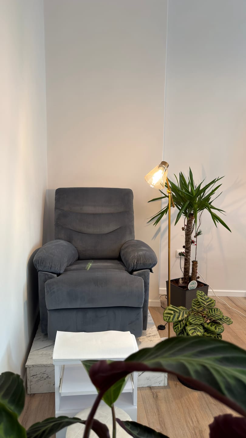 Customer photo review of Fotoliu cu recliner DRAGER, gri/negru, stofa catifelata/metal, 88x90/160x105 cm